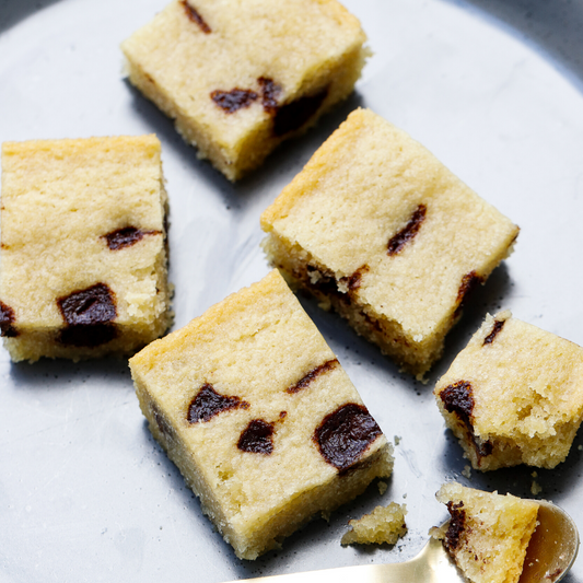 Cassava Collagen Blondies